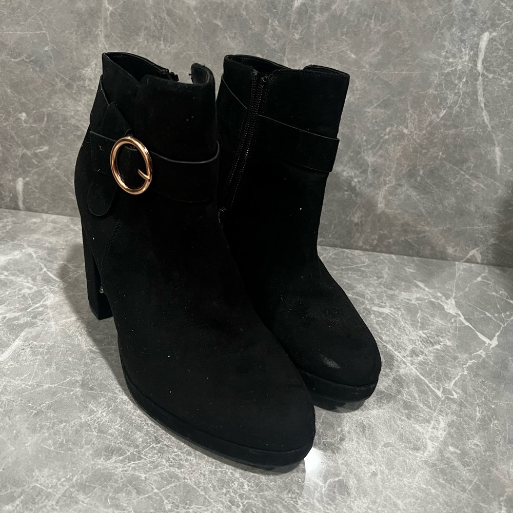 Lauren Conrad booties